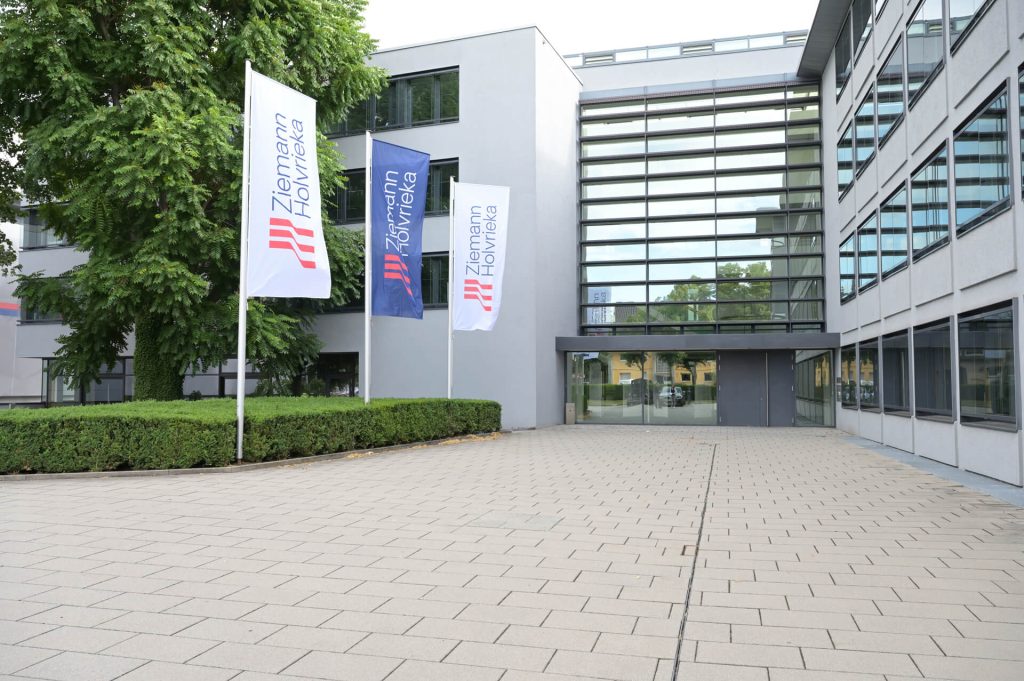 Das neue Corporate Design von Ziemann Holvrieka steht für Hightech, Wandel und Dynamik, ist aber auch Ausdruck für die enge Zusammenarbeit unter den Tochterunternehmen.